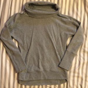 Lululemon sweatshirt